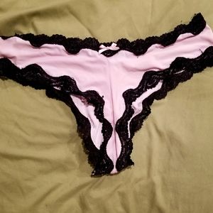 VS Cheeky Panties